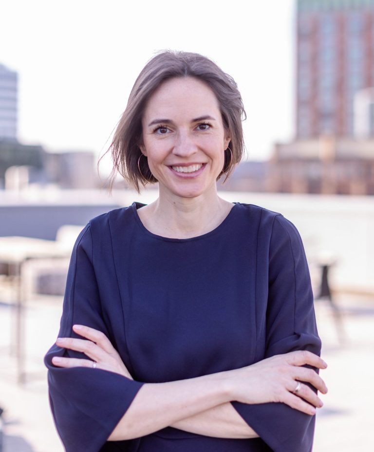 Interim Managerin Veronika Röcke